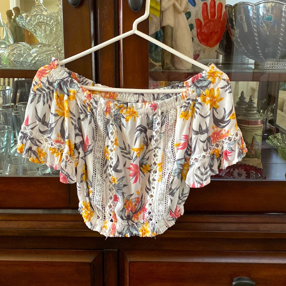 H&M floral off the shoulder crop